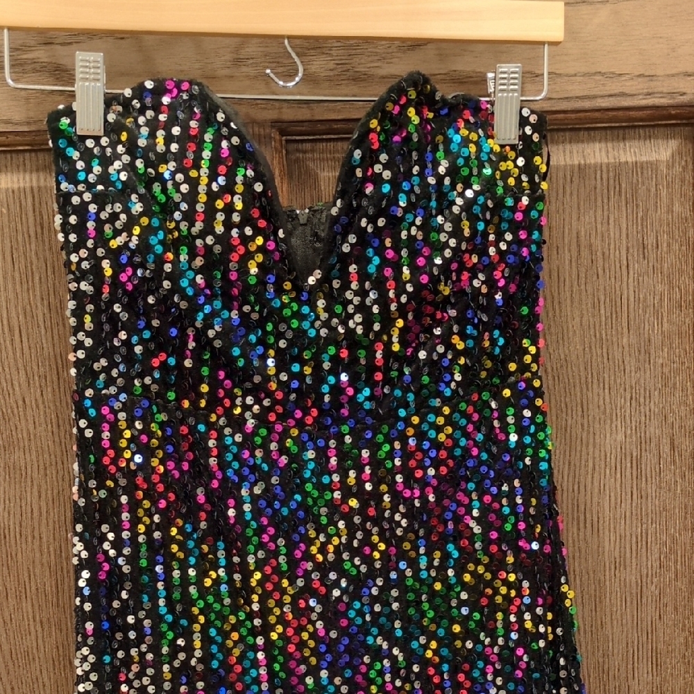 Fashion Nova Black Multicolor Sequin Jumper - Picture 2 of 8